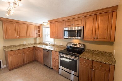 369 Walnut St unit 2, Newtonville, MA 02460 - photo 2