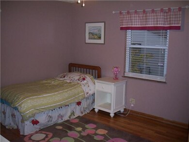 227 Powhatan Ave, Columbus, OH 43204 - photo 7