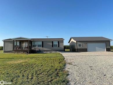 1803 Elk St, Osceola, IA 50213 - photo 2