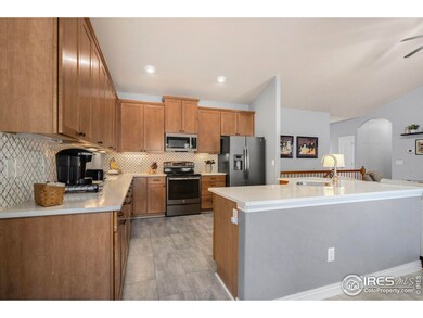 42 Inch Cabinets and All Appliances Stay