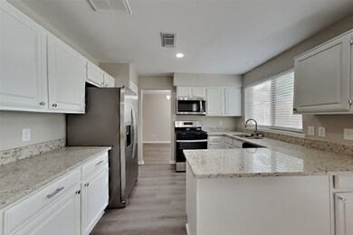 8407 Sunny Ridge Dr, Houston, TX 77095 - photo 6