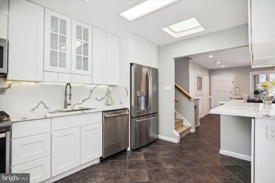 10403 Leslie St, Silver Spring, MD 20902 - photo 6