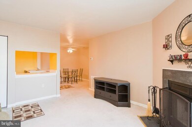 2212 Lowells Glen Rd unit H, Parkville, MD 21234 - photo 6