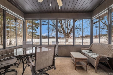 1927 E Farnsworth Dr, South Bend, IN 46614 - photo 2