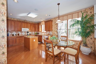 76 Londonberry Dr, Holmdel, NJ 07733 - photo 7