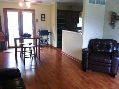 9806 Arthur Ct, Crown Point, IN 46307 - photo 4