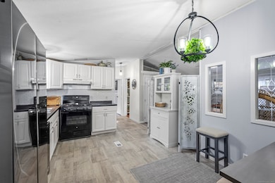 1010 Long Cove Rd, Gales Ferry, CT 06335 - photo 4