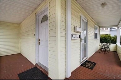 154 Oliver St unit 1, Malden, MA 02148 - photo 3