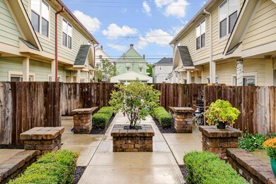 1088 Perry St unit C, Columbus, OH 43201 - photo 4