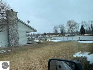 -0000- E Midsipman Dr unit 33, Au Gres, MI 48703 - photo 3