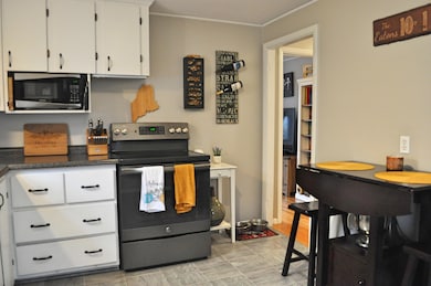 32 Mildred St, South Portland, ME 04106 - photo 5