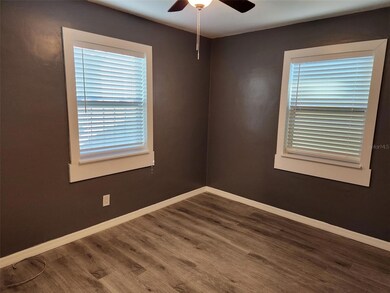 2011 11th St W, Bradenton, FL 34205 - photo 7