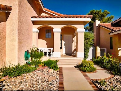 3020 Waterview Dr, Las Vegas, NV 89117 - photo 2