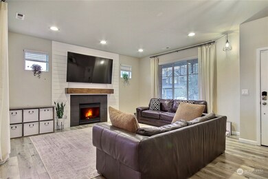 1201 Goldfinch Ave SW, Orting, WA 98360 - photo 3