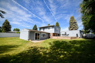 2225 Holly Ct, Great Falls, MT 59404 - photo 4