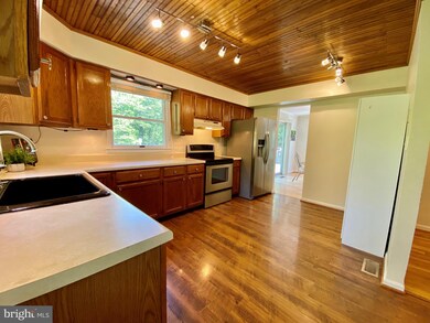 6799 Howellsville Rd, Boyce, VA 22620 - photo 3