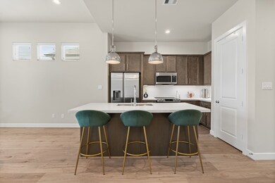 2327 Warhol Way, Houston, TX 77091 - photo 6