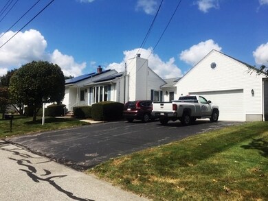 27 Kevin Dr, North Dartmouth, MA 02747 - photo 2