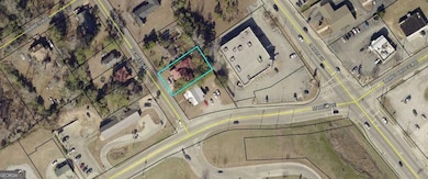 331 S Green St, Swainsboro, GA 30401 - photo 2