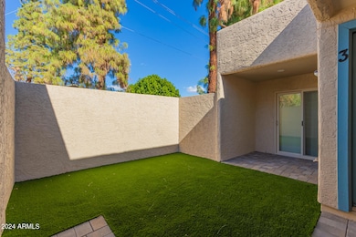Courtyard pic1