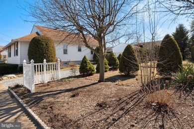 516 Howard St, Riverside, NJ 08075 - photo 6