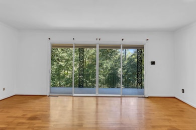 1209 w lakeshore drive west-5