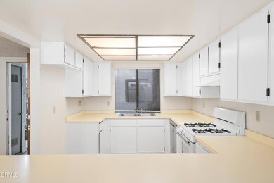 5202 Longfellow Way, Oxnard, CA 93033 - photo 7