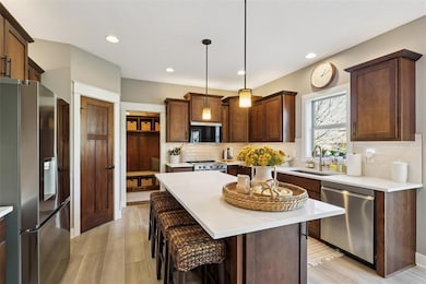 8243 Sky View Cir, West Des Moines, IA 50266 - photo 7