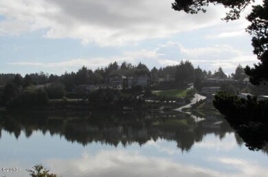 Build your Dream Home on the Lake!