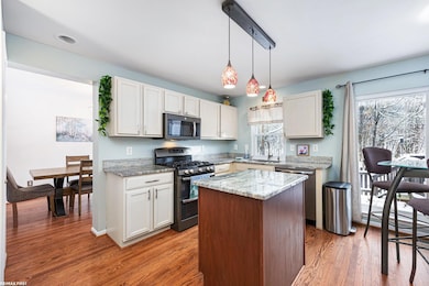 395 Teelin Dr, Oxford, MI 48371 - photo 7