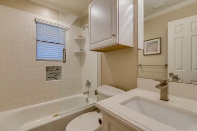 824 Yale St unit B, Houston, TX 77007 - photo 6