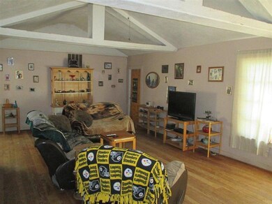 10760 Blackwell Rd, Central Point, OR 97502 - photo 4