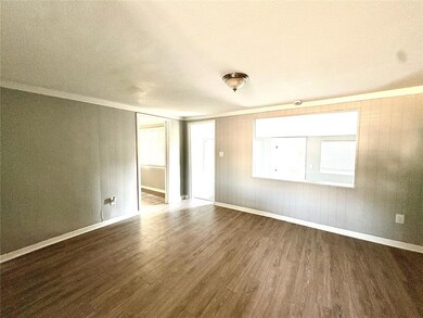 4611 N Hubert Ave unit 13, Tampa, FL 33614 - photo 4