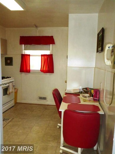 12907 Bluhill Rd, Silver Spring, MD 20906 - photo 4