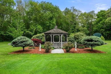 64 E Main St, Middleboro, MA 02346 - photo 7