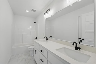 305 SW Amara Dr, Blue Springs, MO 64014 - photo 4