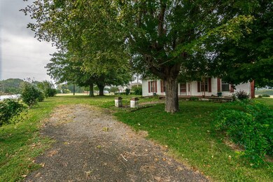 106 W Moore St, Manchester, TN 37355 - photo 4