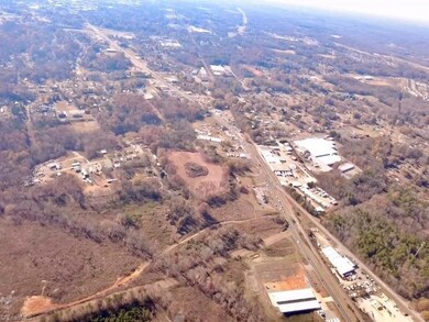 2402 Old U S Highway 52, Lexington, NC 27295 - photo 5