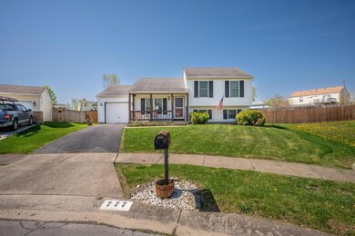 777 Orangeburg Ct, Columbus, OH 43228 - photo 4