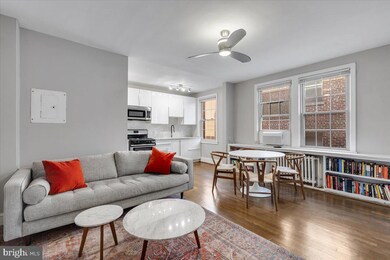 1301 Longfellow St NW unit 207, Washington, DC 20011 - photo 4