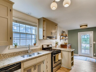 Oversized kitchen with loads of light