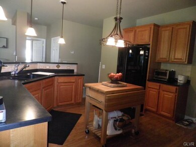 5082 Valley Stream Ln unit 108, Macungie, PA 18062 - photo 6