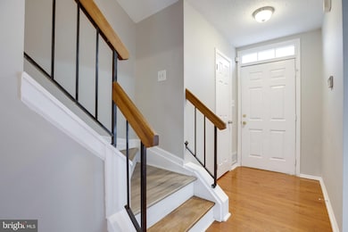 13932 Gunners Place, Centreville, VA 20121 - photo 5