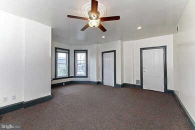 120 S Broad St unit 2ND/3RD FLOOR, Kennett Square, PA 19348 - photo 5