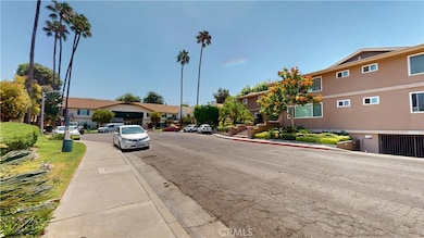 1354 Shadow Ln unit 201, Fullerton, CA 92831 - photo 2