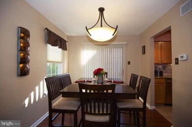 116 Westminster Ct, Harleysville, PA 19438 - photo 5