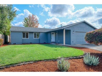 1721 Redwood Ct, Forest Grove, OR 97116 - photo 2
