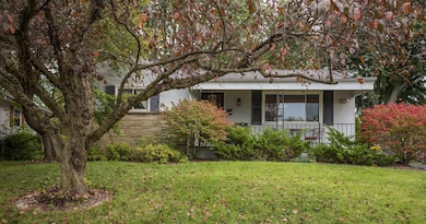 4456 Midvale 02