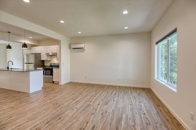 2324 E 7th Ave unit 2326 E 7th, Spokane, WA 99202 - photo 3