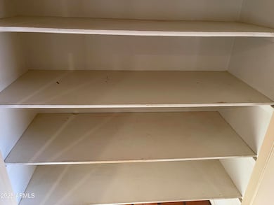 1927 E Linger Ln, Phoenix, AZ 85020 - photo 6